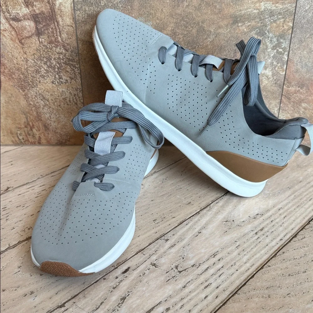Steve Madden Sneakers P-Brixx Gray Lace Up Cushioned Insole Men Size 10.5 - Picture 1 of 12